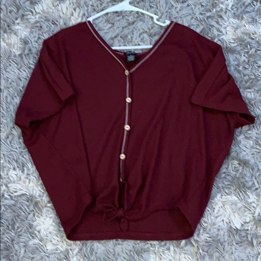 top/blouse - Picture 2 of 3